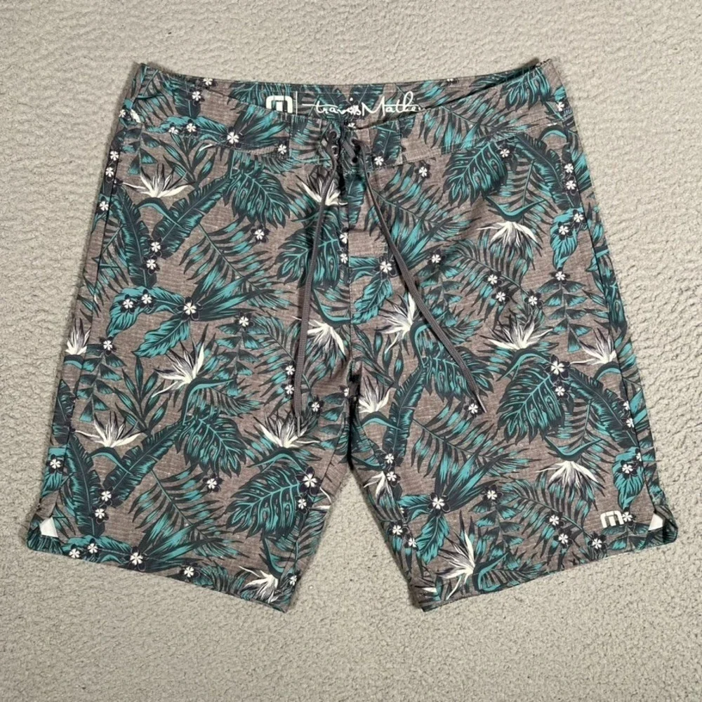 Travis Mathew‎ Shorts Mens 33 Blue Floral Boardshorts Swim Surf Beach Drawstring