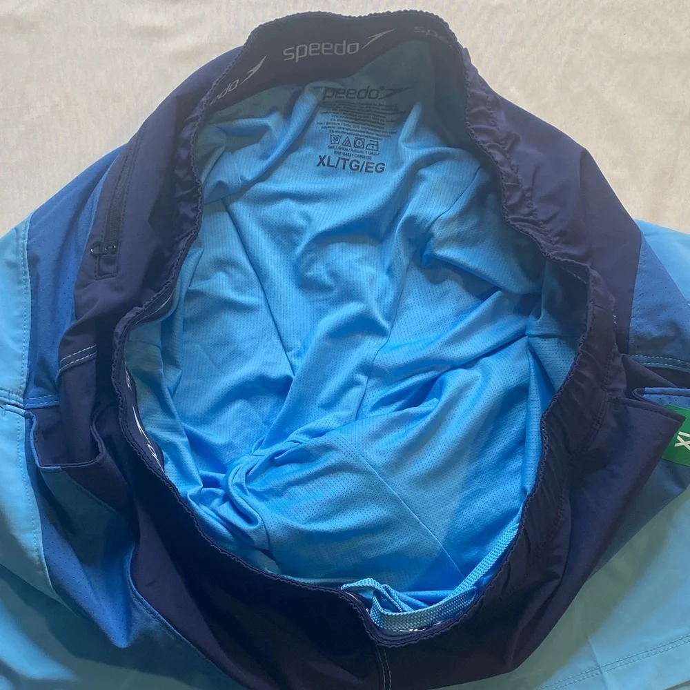Speedo stylish two