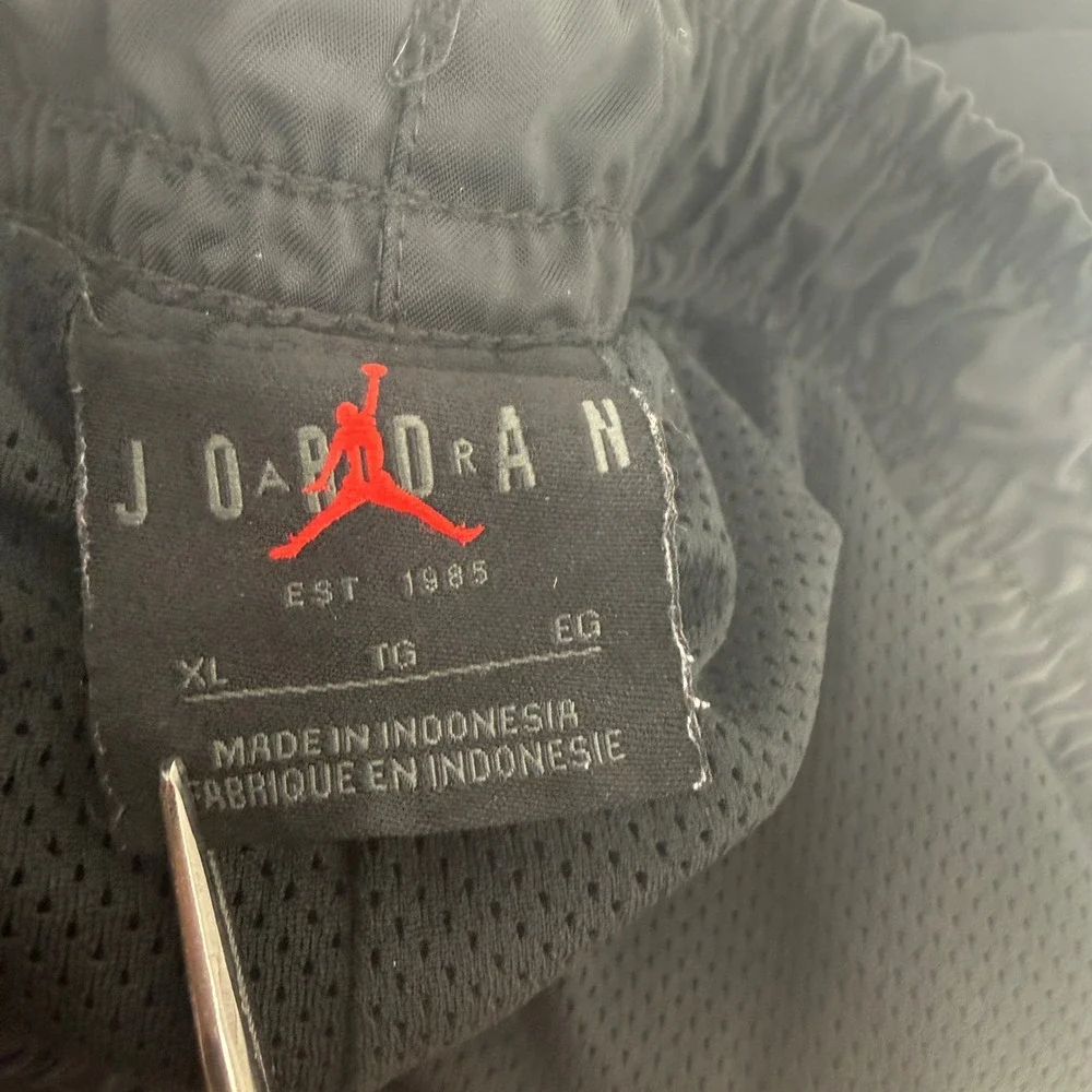 Jordan Mens Black Jumpman‎ XL Embroidered Logo Mesh Lined Shorts