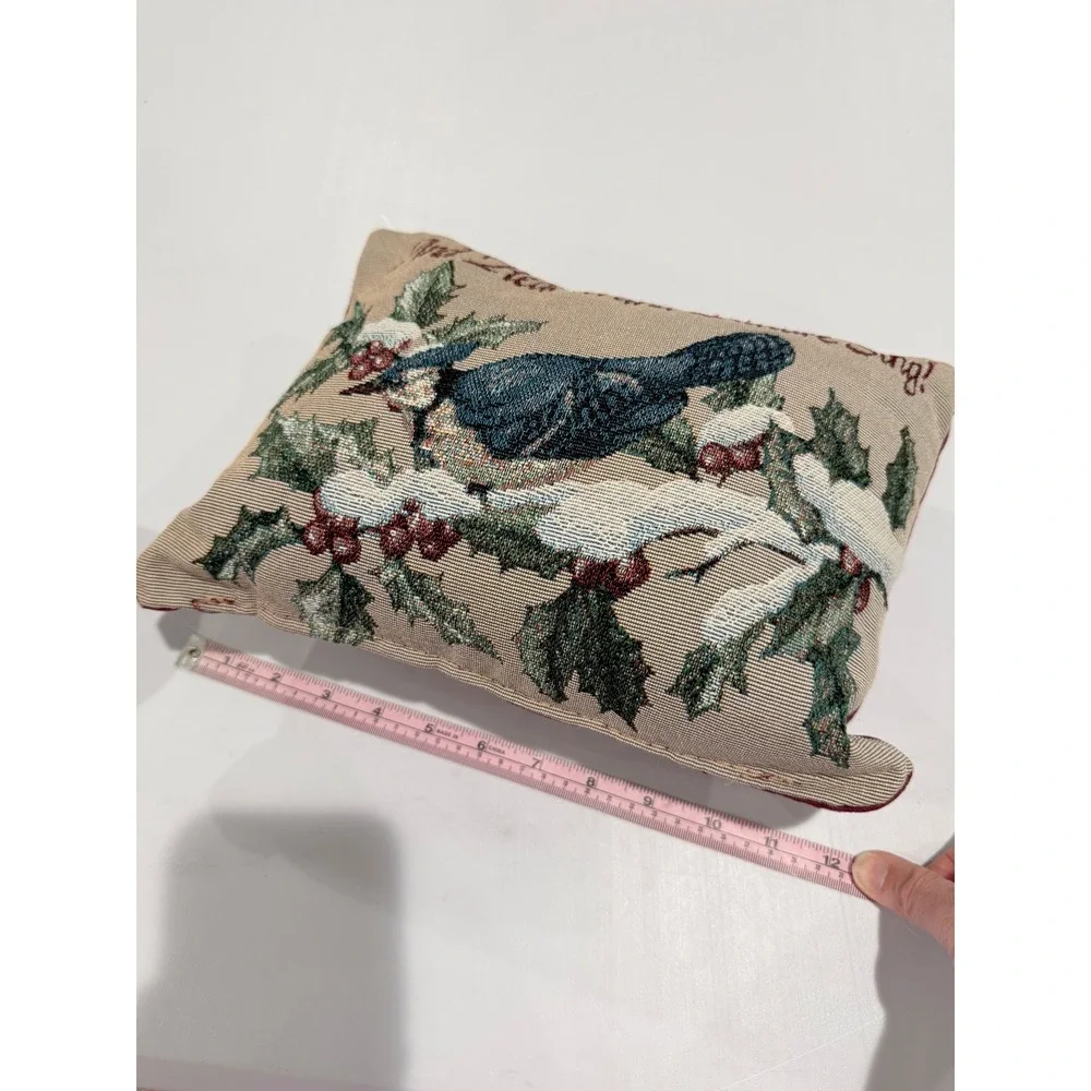 Unbranded woven tapestry