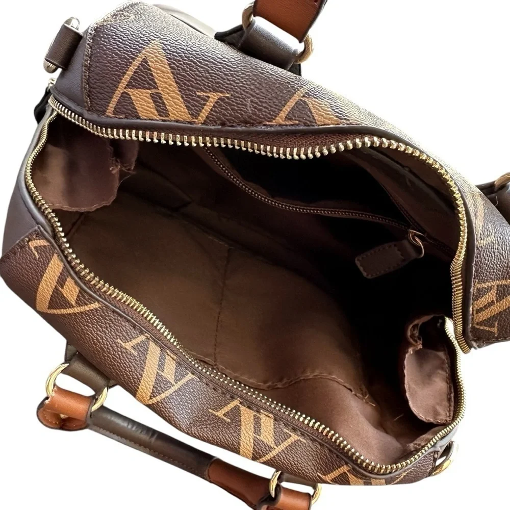 Adrienne Vittadini stylish handbag