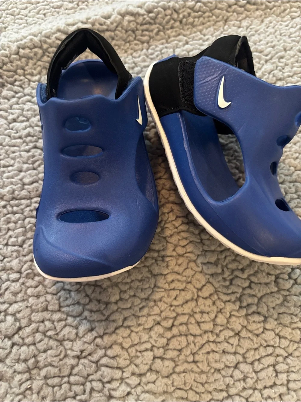 Nike durable slip