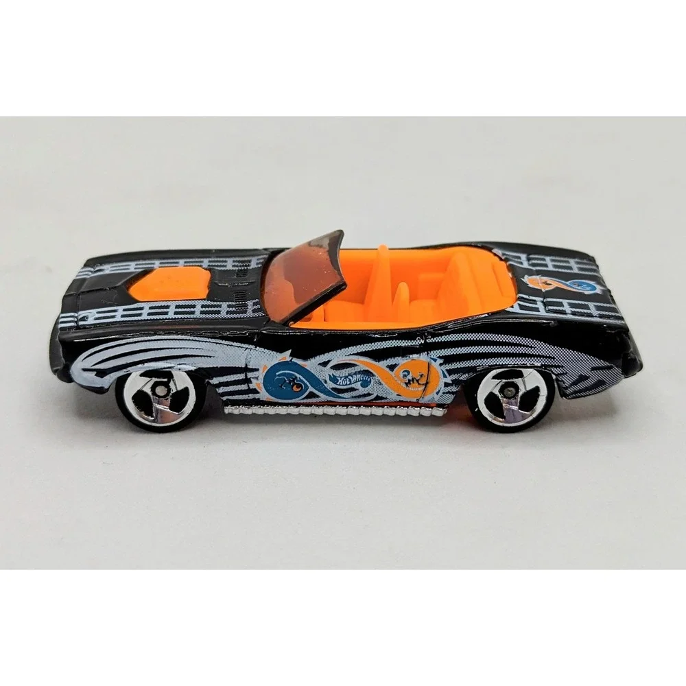 1996 Hot Wheels Artistic License Series 1970 Plymouth Barracuda Diecast 4 of 4