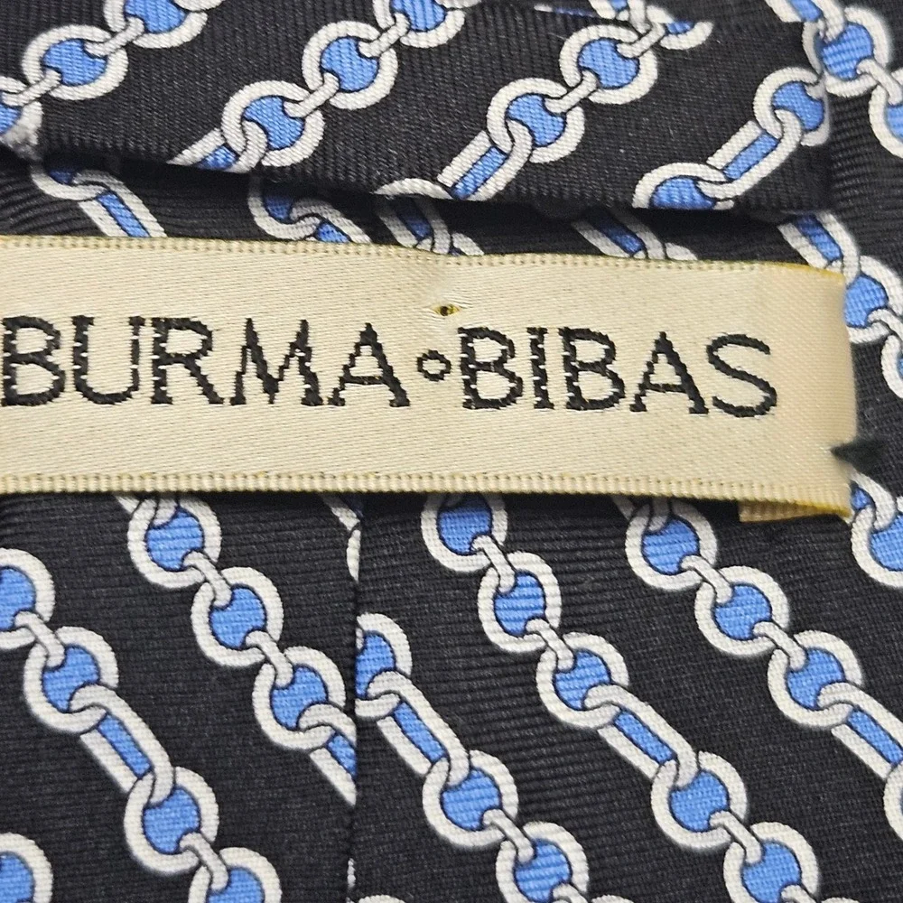 Burma Bibas burma bibas