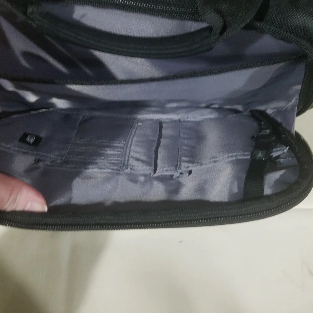 TUARI black laptop