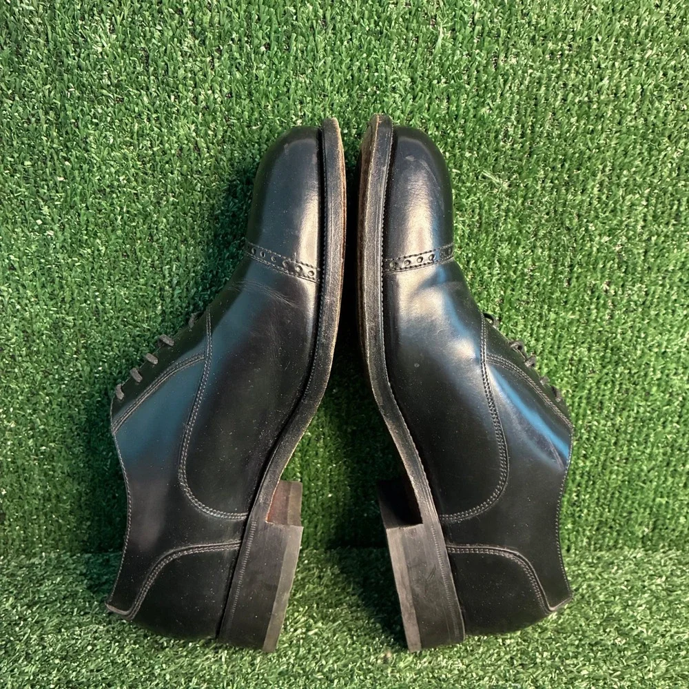 Florsheim item you