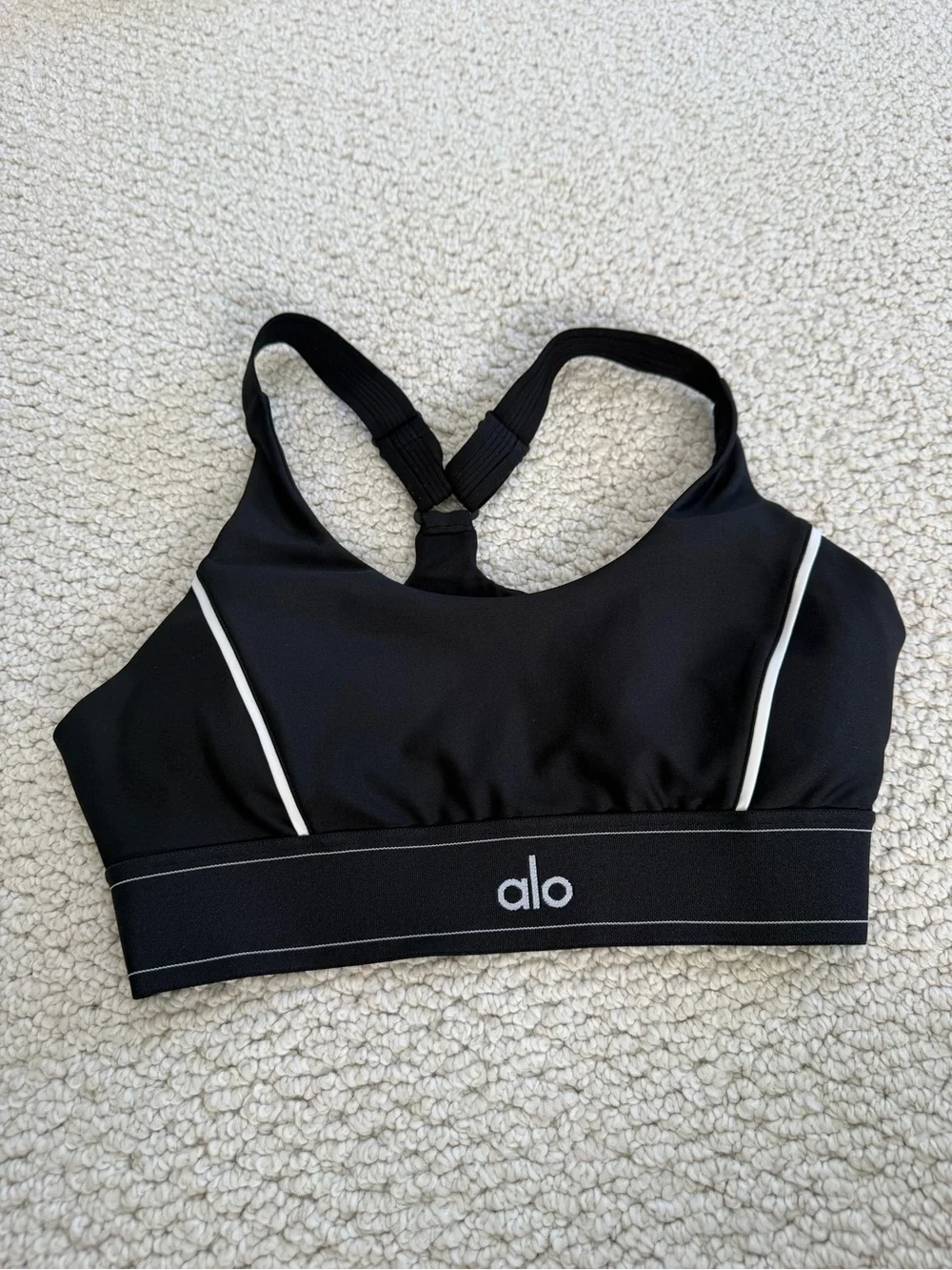 ALO Yoga sleek pullover