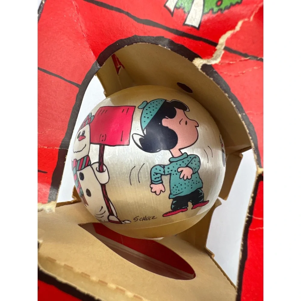 Hallmark vintage peanuts