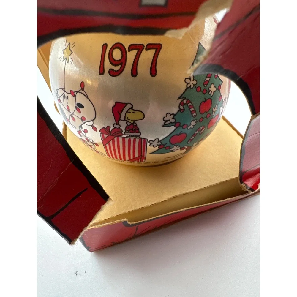 Hallmark vintage peanuts