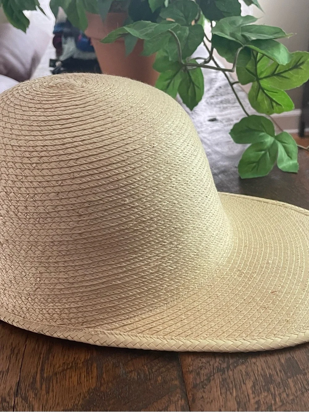 Sun Body Hats euc duckbill