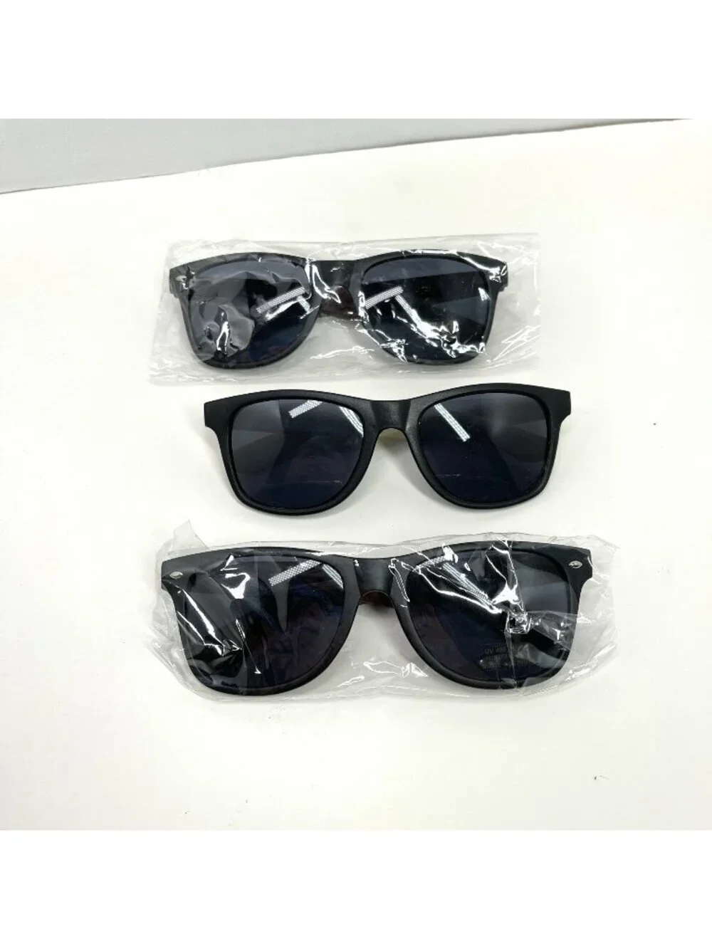 Wedding Party Sunglasses Set Groomsmen/Maid of Honor Black Frames Wood White