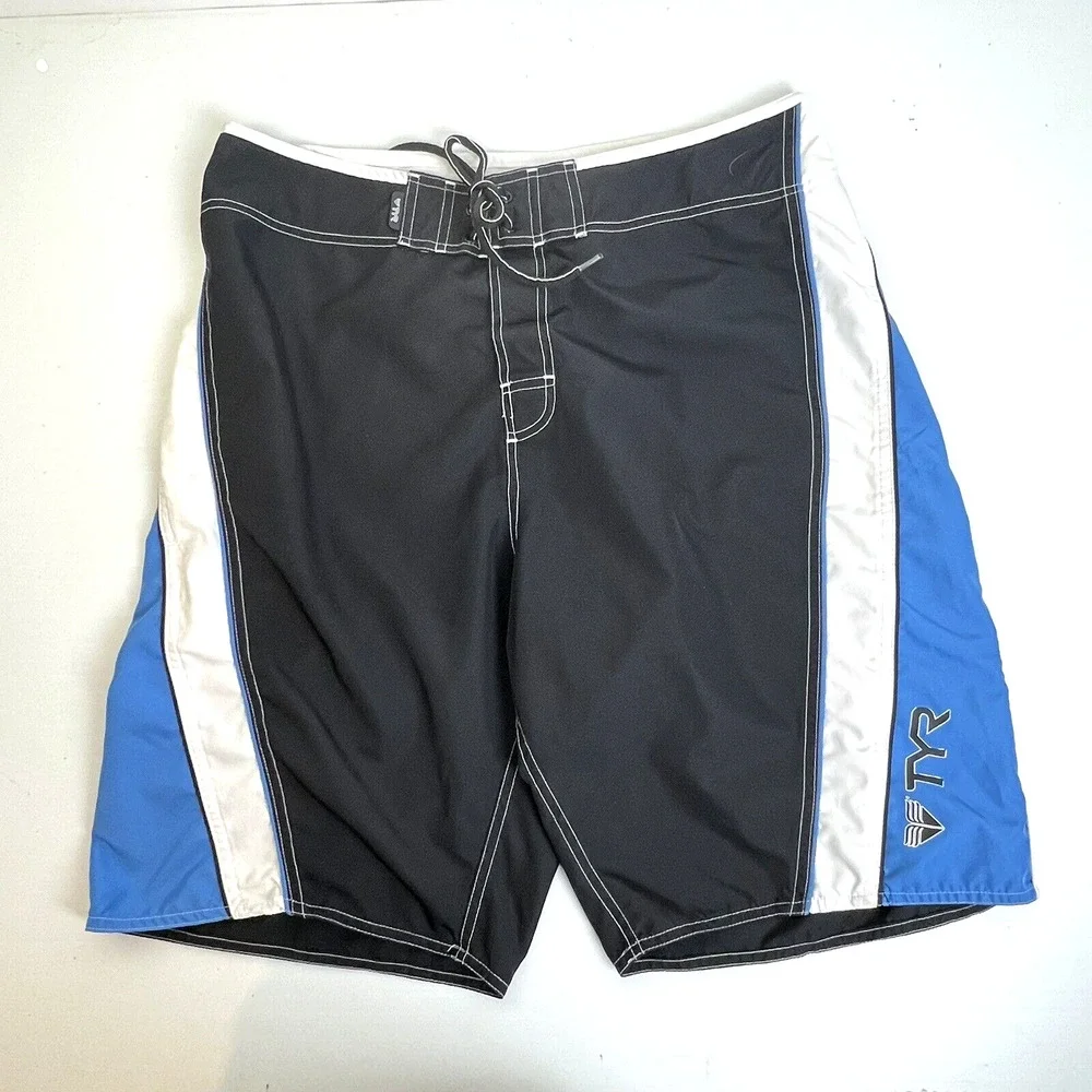 TYR Swim Trunks Men's 34 Navy/White/Blue Striped Drawstring Non-Lined Logo