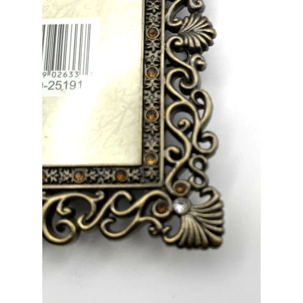 Heirloom elegant small