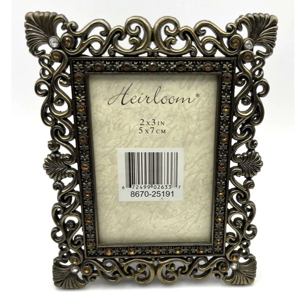 Heirloom elegant small