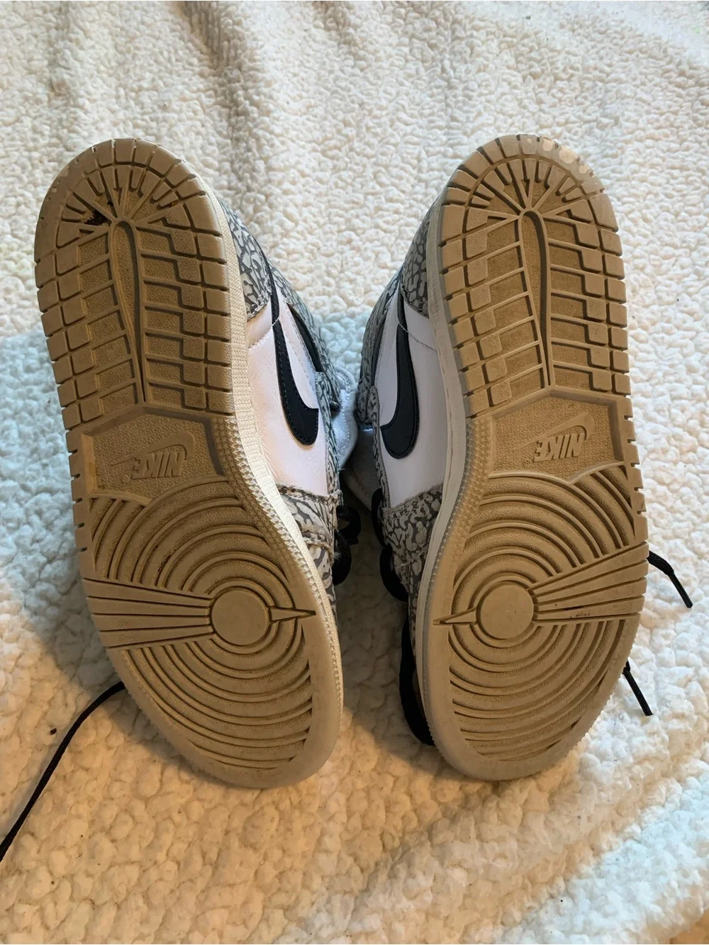 Nike youth high