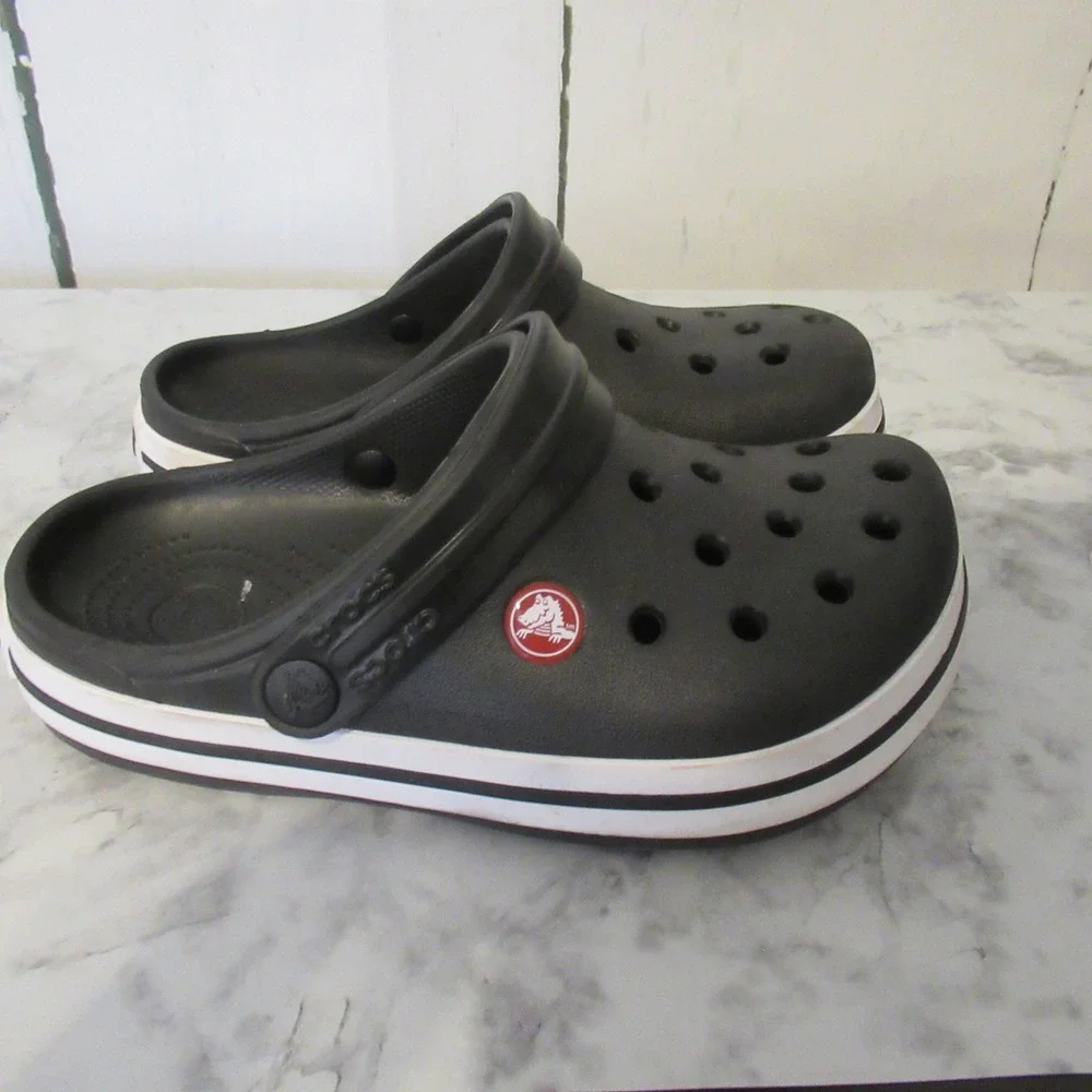 CROCS sandals size