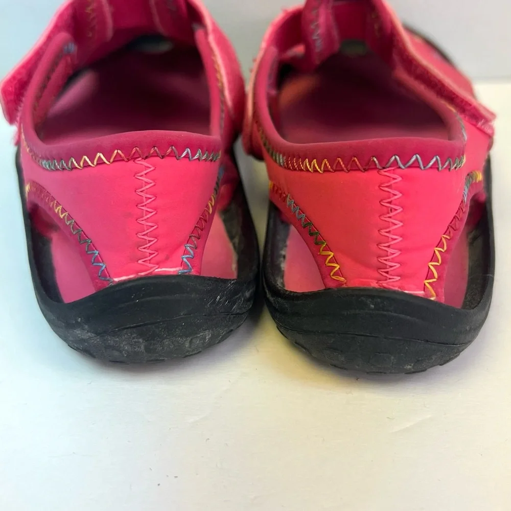 Nike pink youth