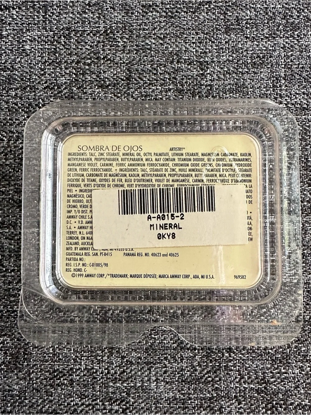 Amway artistry eye
