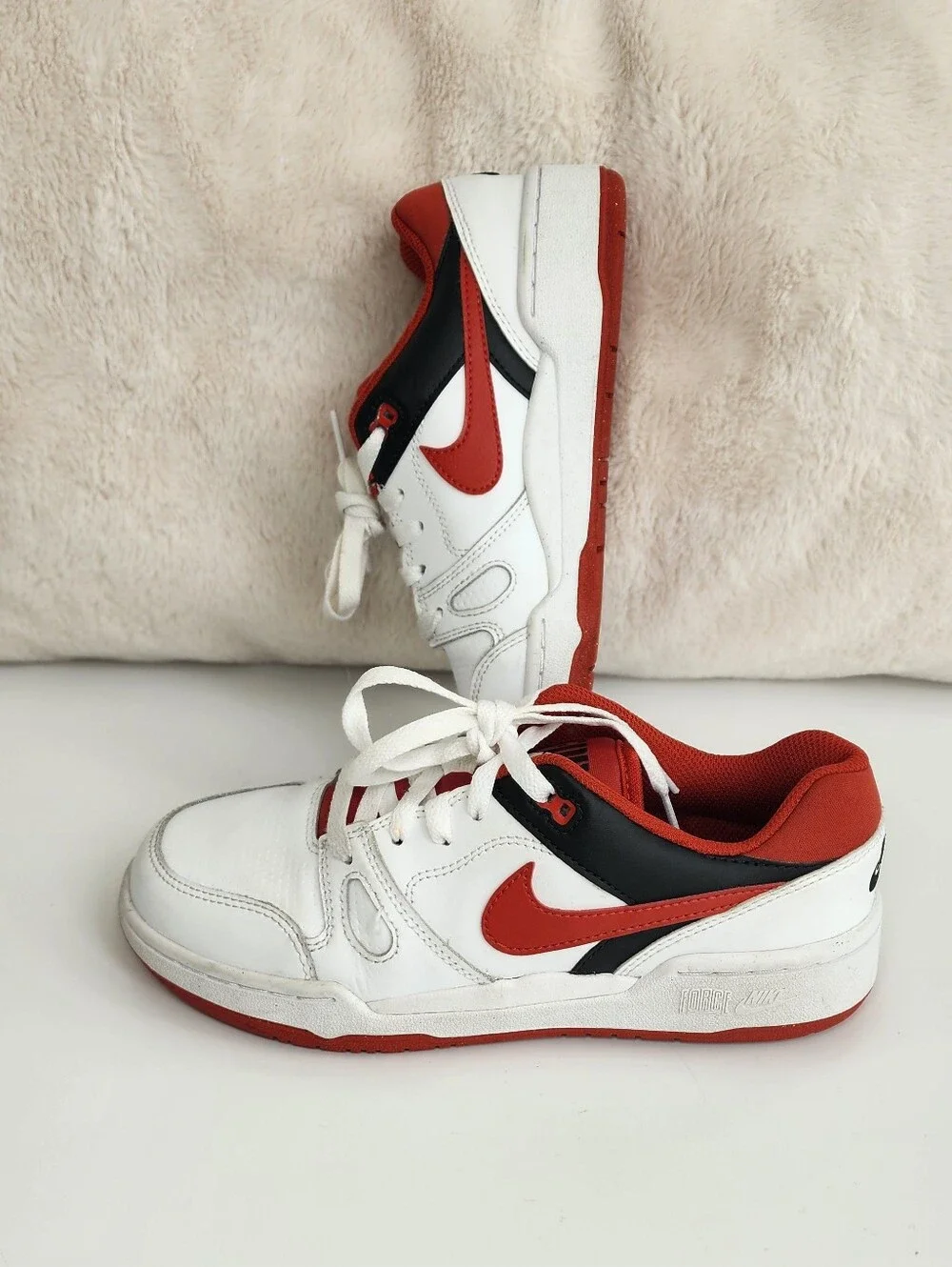 Boy's Nike Full Force Low Mystic Red Sneakers Leather Athletic Shoes Size 5.5