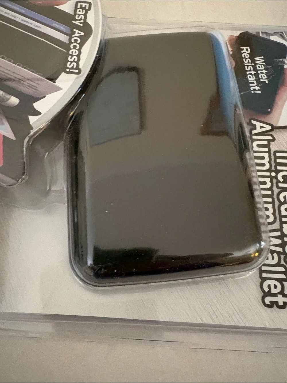 N/A aluma wallet