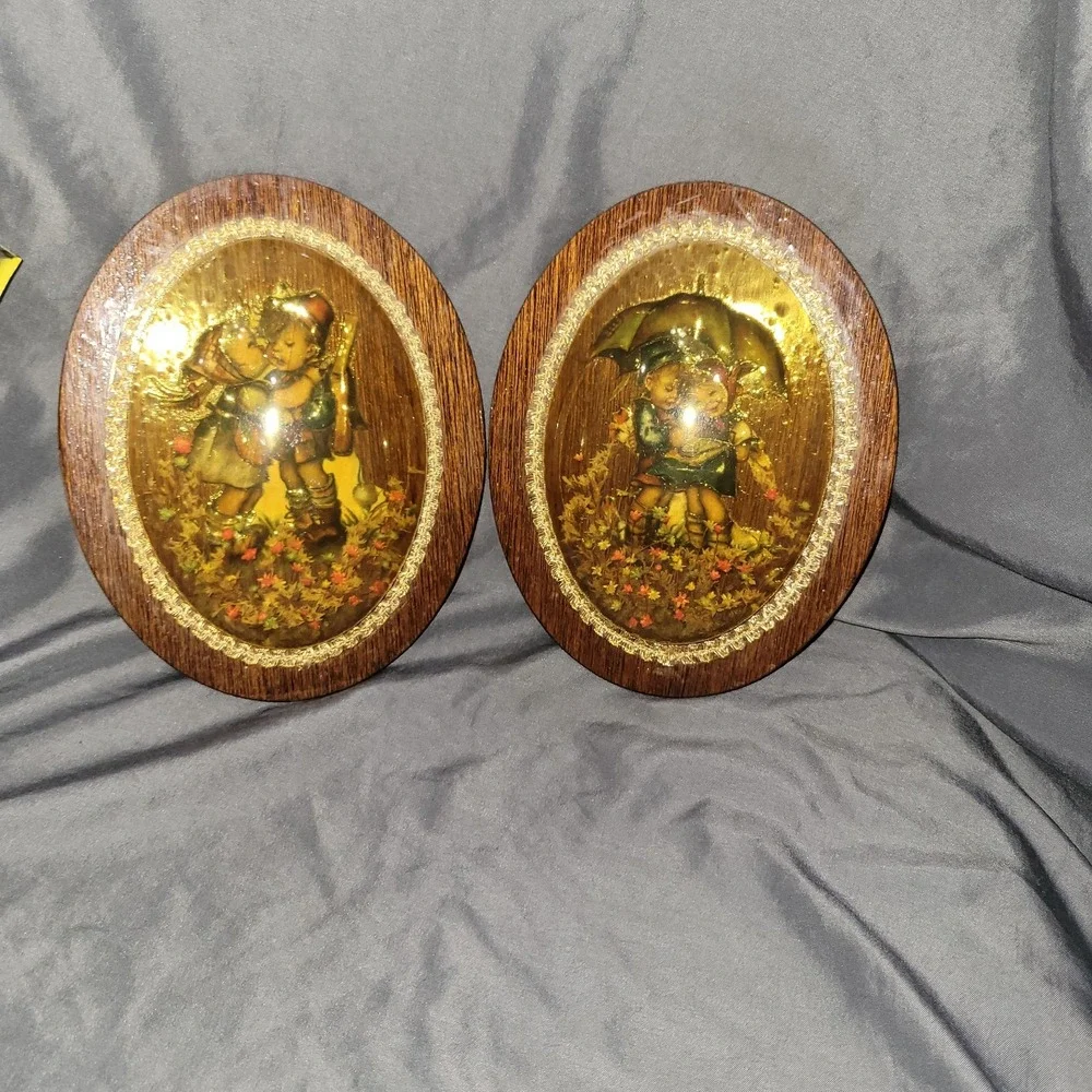 Vintage Goebel Hummel Decoupage 3D Dome Wooden Wall Plaque Pictures Hangings