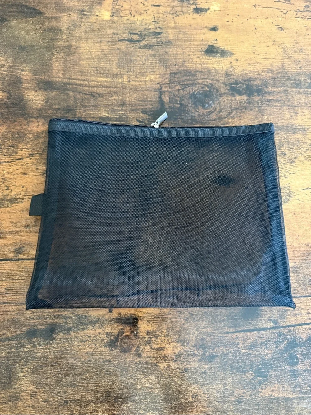 Black Mesh Zipper Pouch