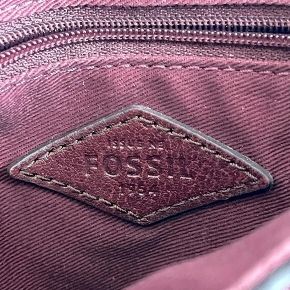 Fossil purchasing essentials