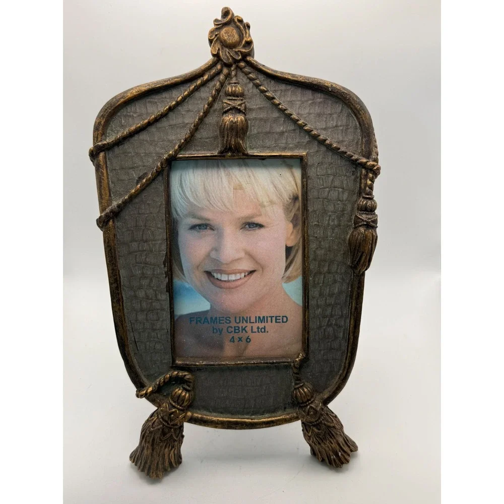Vtg Frames Unlimited by CBK Ltd Bronze Tassel Faux Crocodile 4x6 Picture‎ Frame