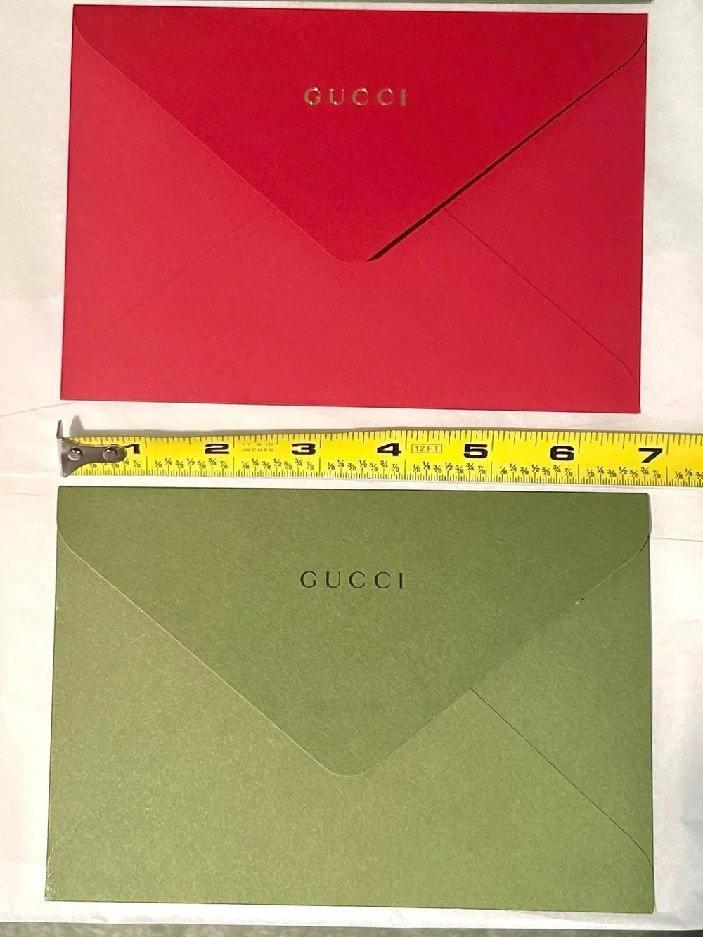 Gucci gift logo