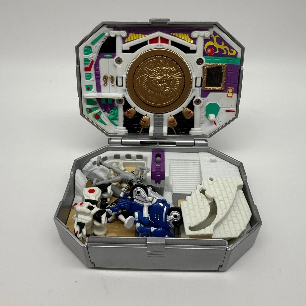 Bandai‎ Power Rangers Micro Playset 1995 Silver White Ranger Tiger Morpher Case