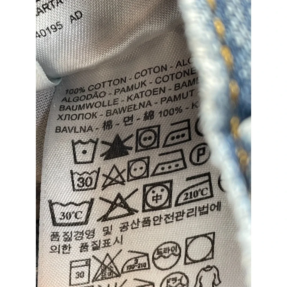 Levis levi 527