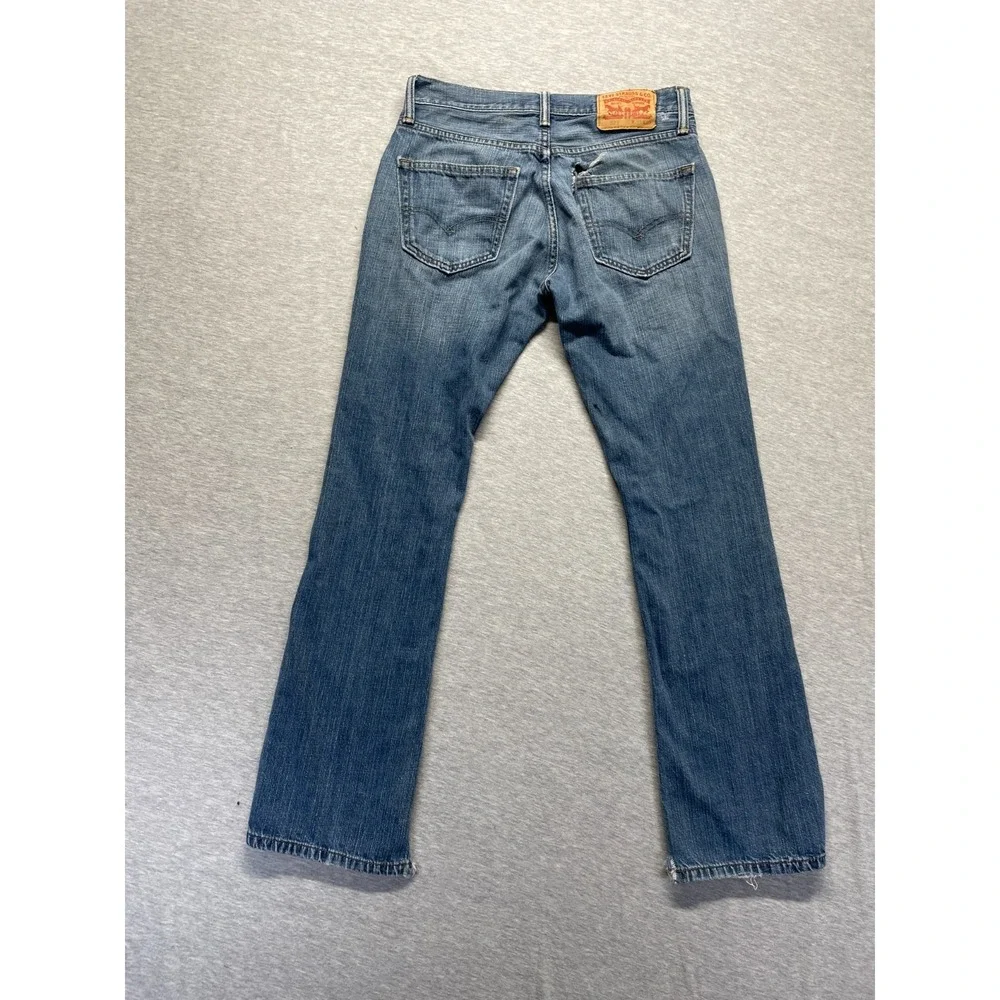 Levis levi 527