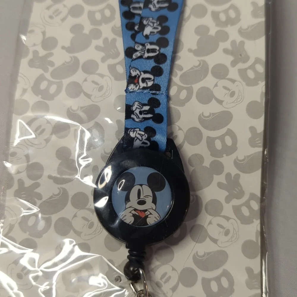 Disney nwt mickey