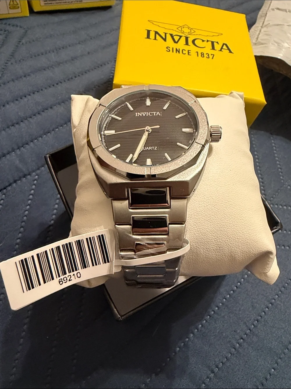 Invicta specs case