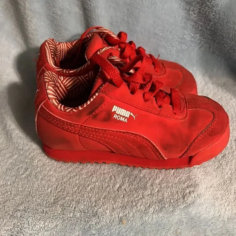 Puma roma shoes