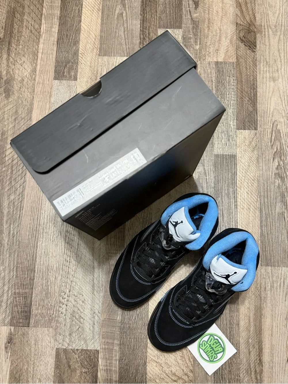Jordan black metallic