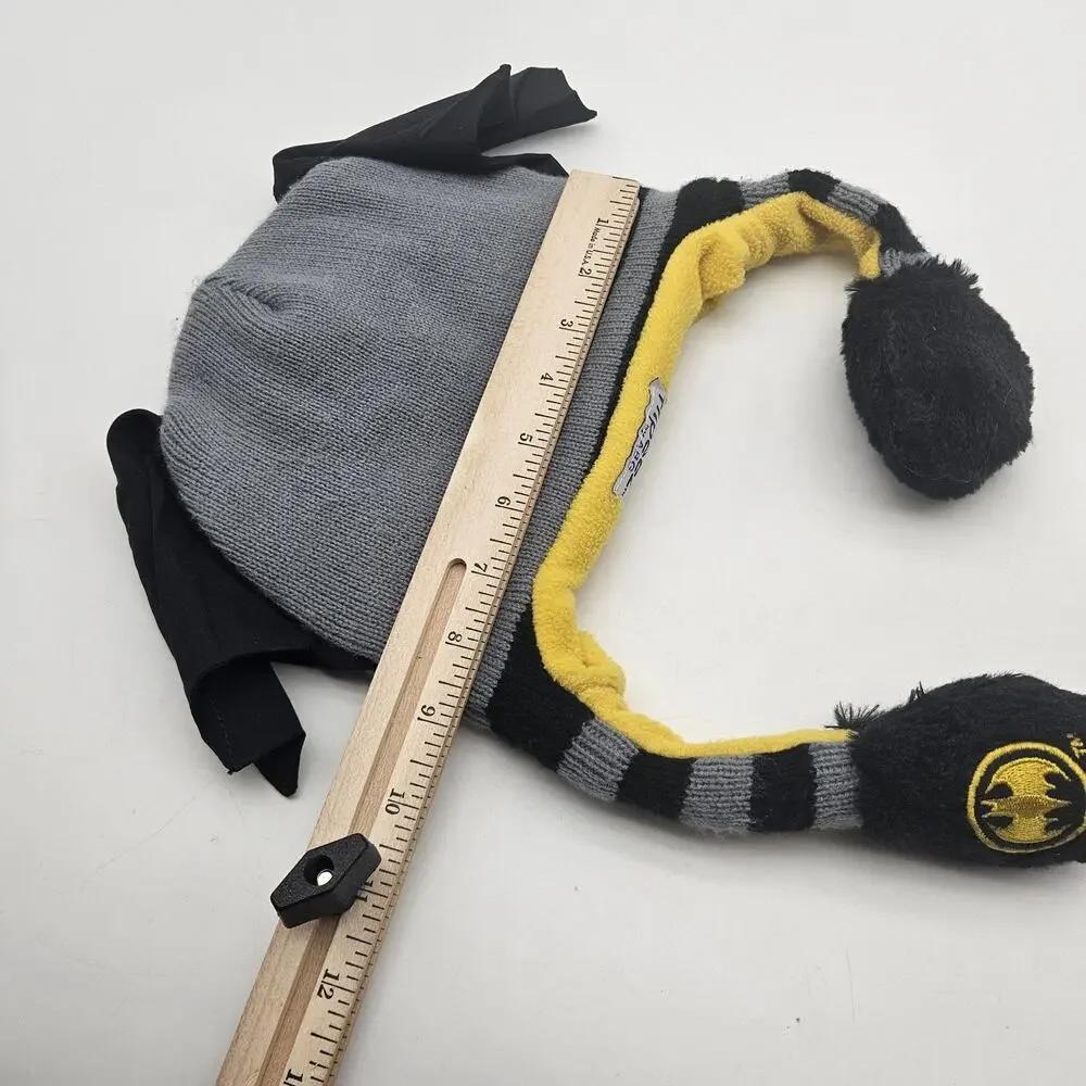 Unknown batman hat
