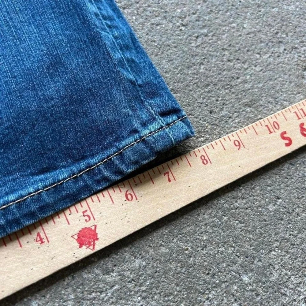 Levis levi 541