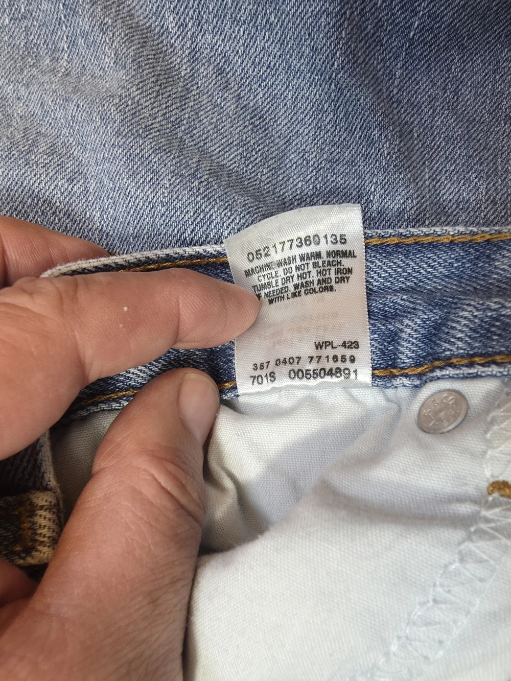 Levis levi relaxed