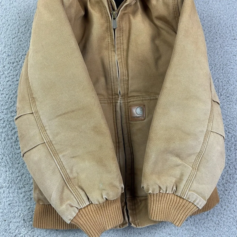 Carhartt this jacket