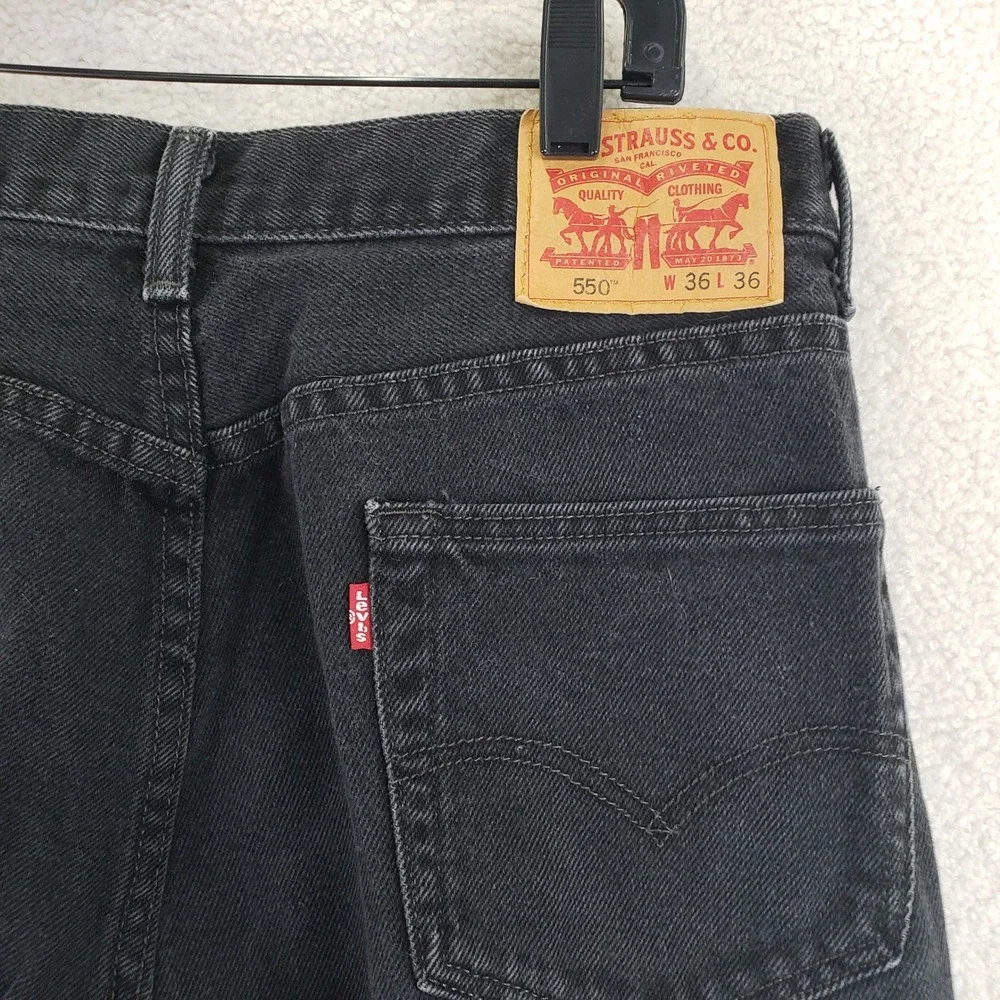 Levis levi 550