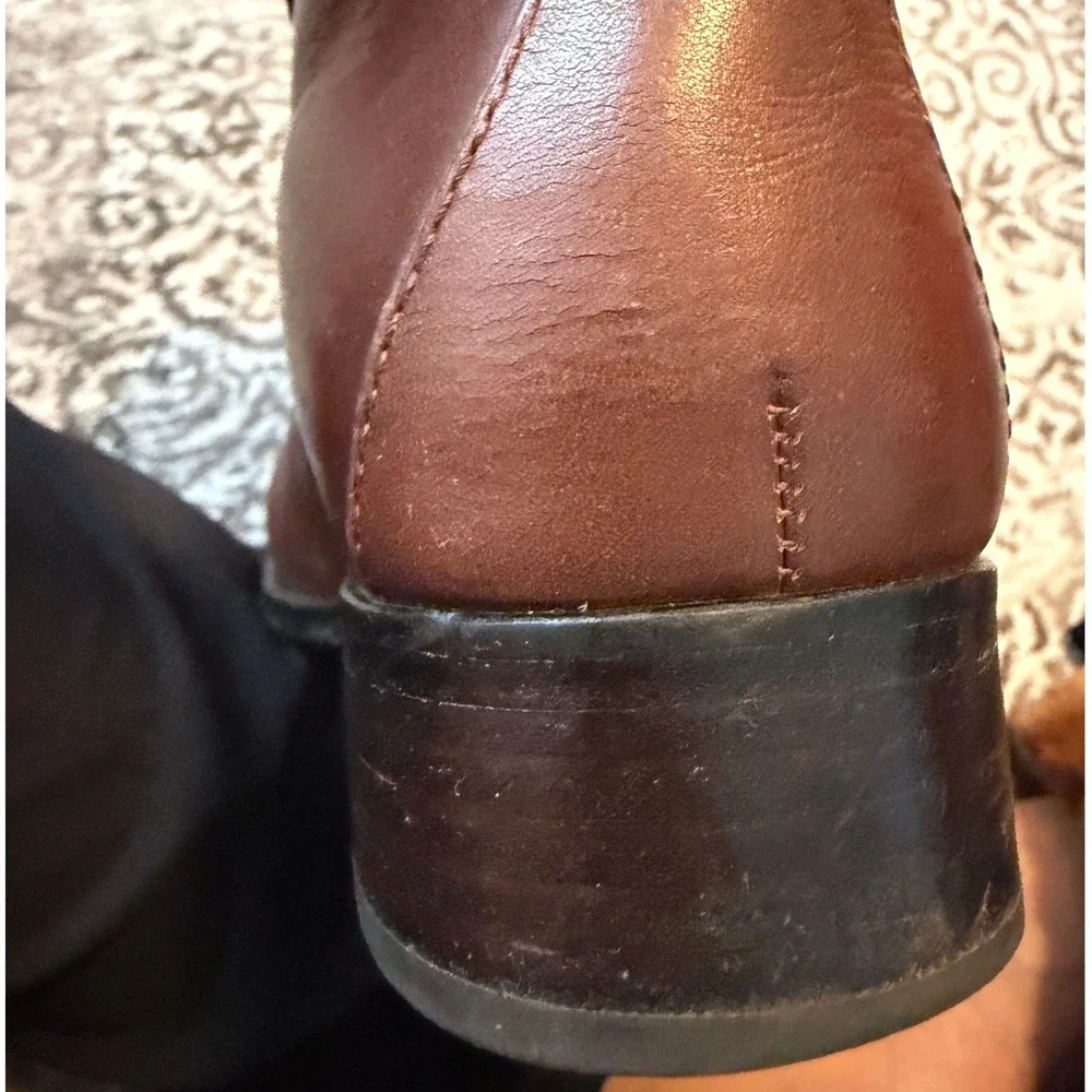 Tory Burch Brooke Brown Calf Leather Ankle Bootie Gold Logo Womens 7