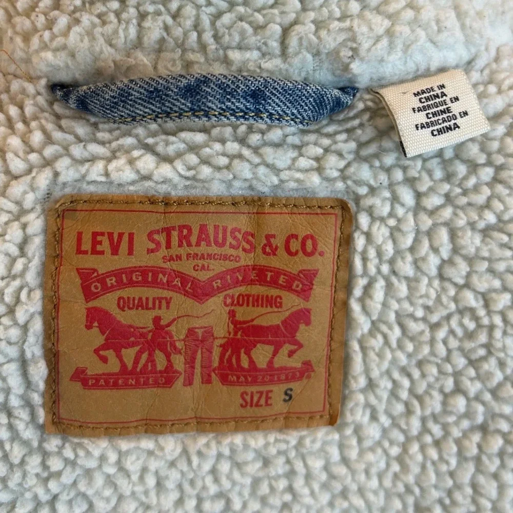 Levis classic levi