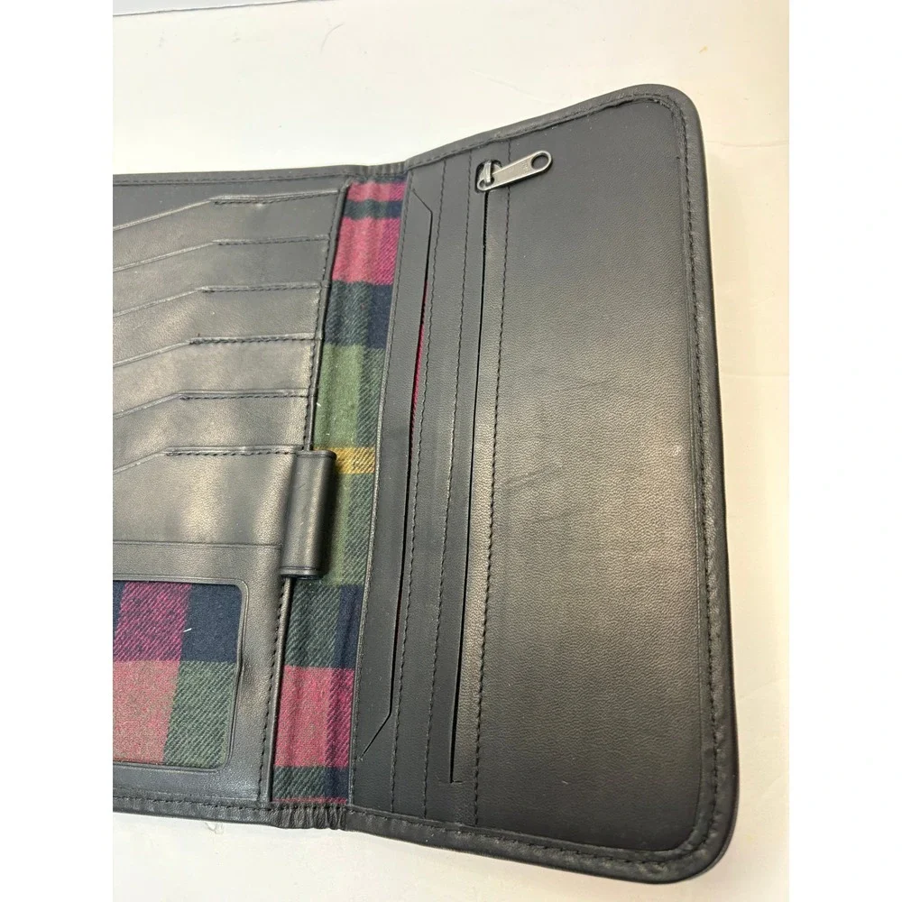 L.L. Bean bean trifold