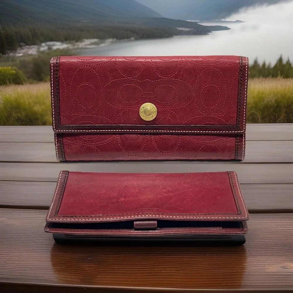 Coach Signature Red Leather Slim Envelope Wallet Checkbook‎ Holder Card Case