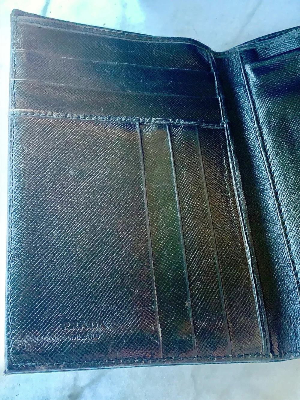 Prada medium tri