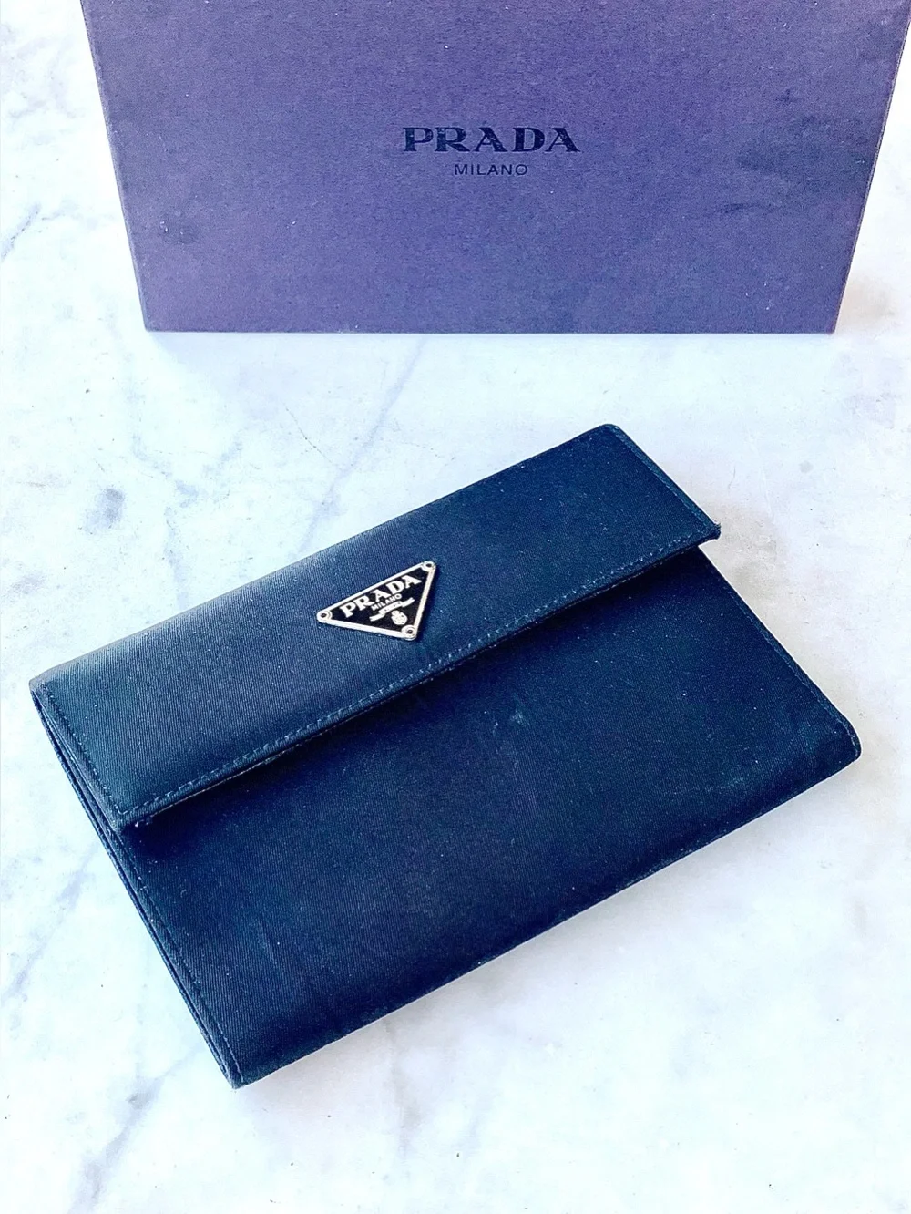 Prada medium tri