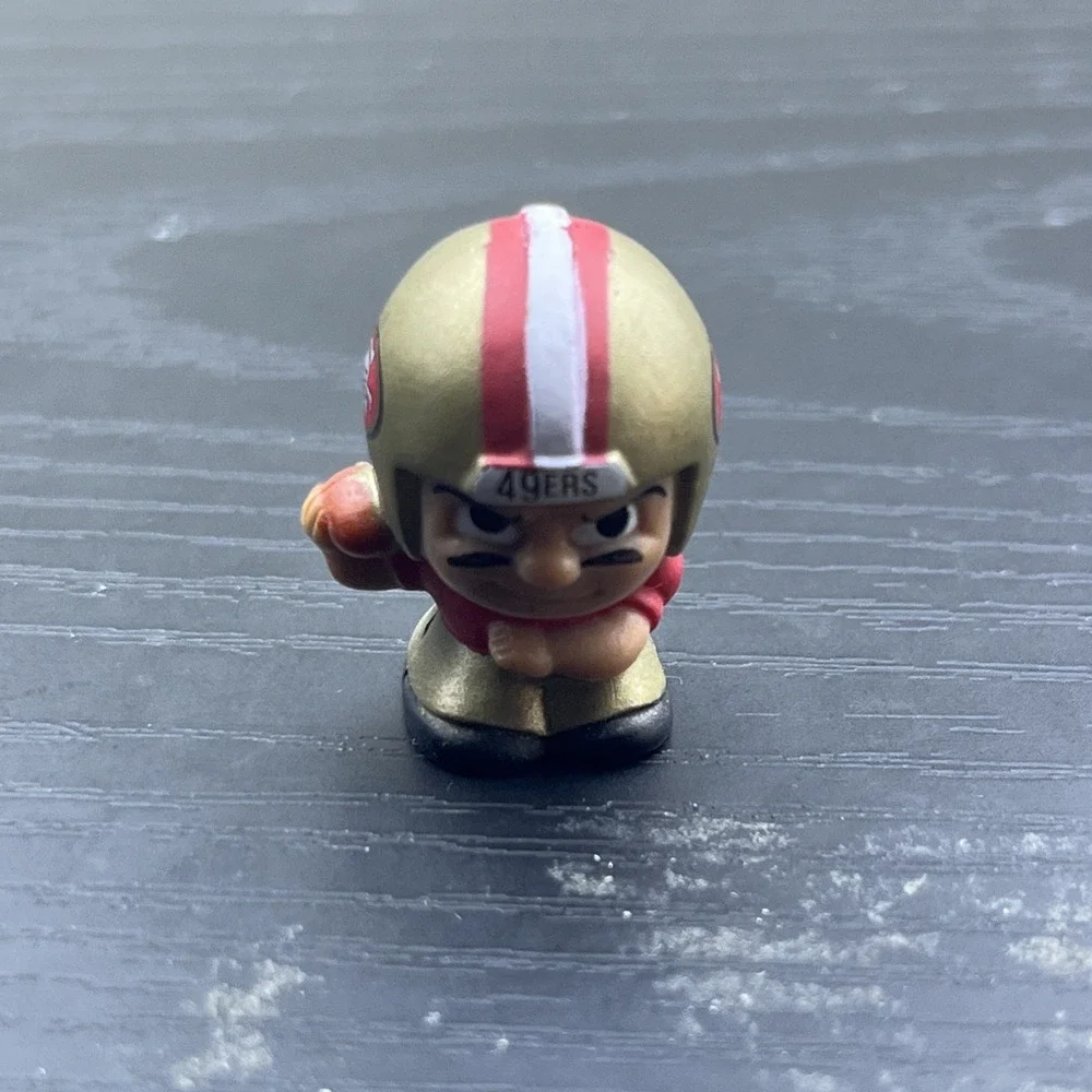 TeenyMates‎ Legends Series San Francisco 49ers NFL Mini Figure Party Animal