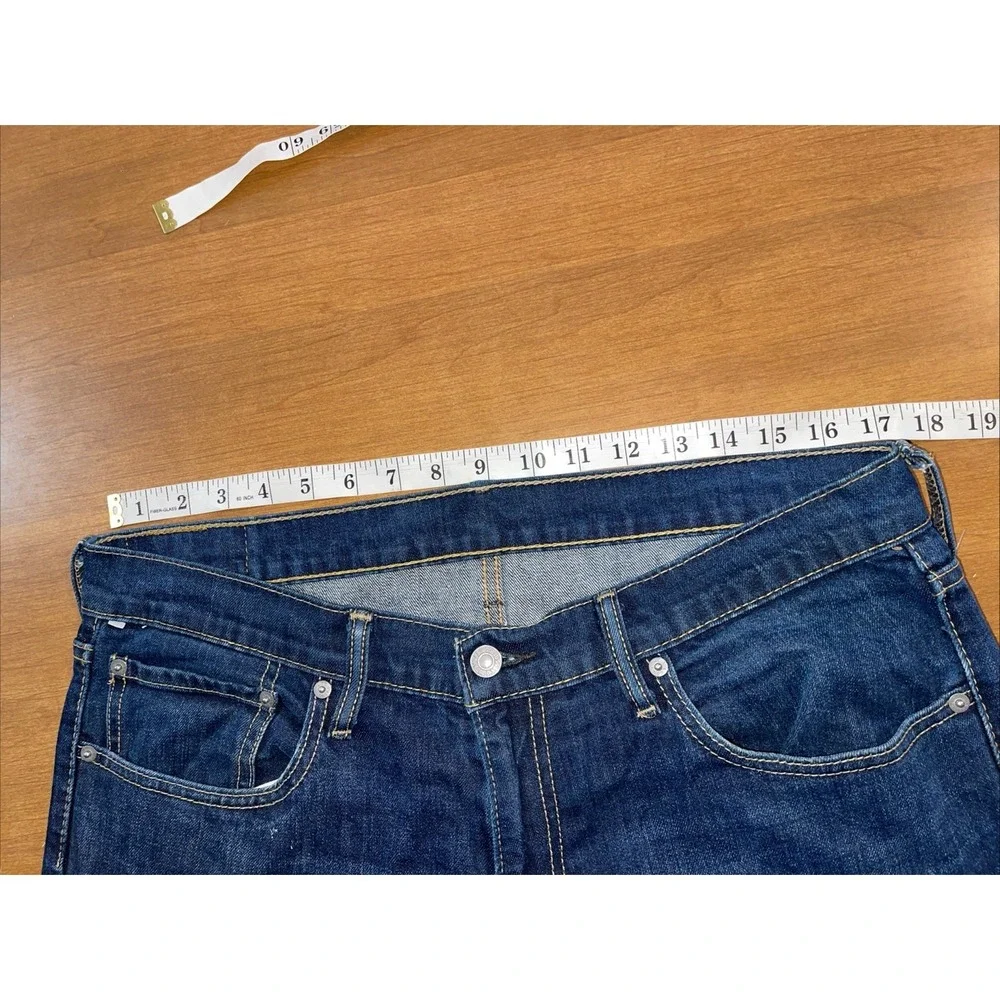Levis levi 527
