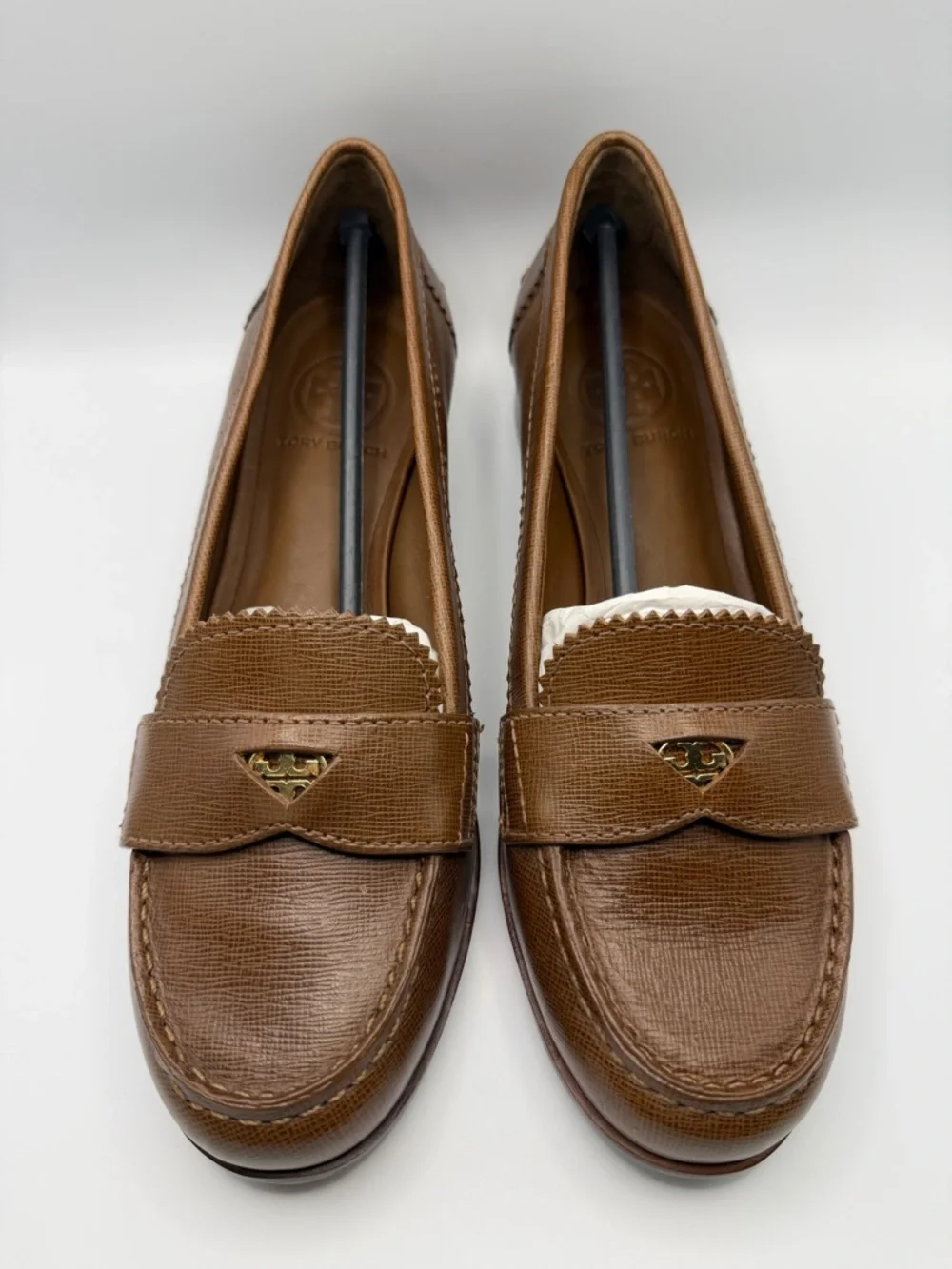 Tory Burch Pennie Low Heel Loafers Brown Saffiano Leather Size 8 NIB